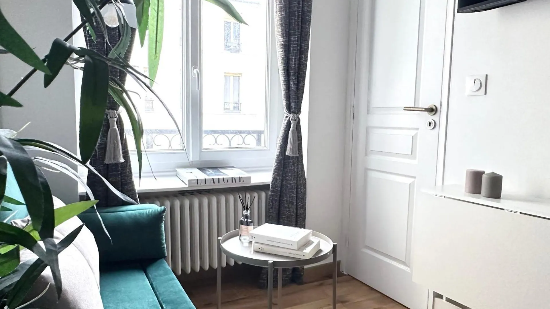 Beautiful Retreat In Paris location